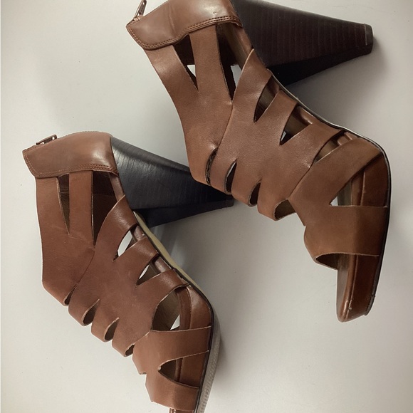 Franco Sarto Women’s Gladiator L-Crest Size 8.5 Light Brown Cone Heel Shoes - Picture 12 of 12